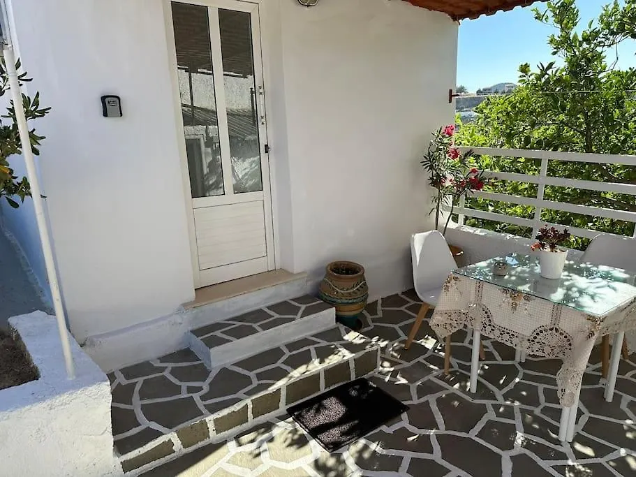 Filoxenia Apartment Kokkini Hani